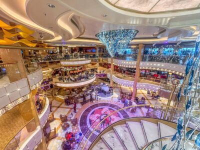 cruise-ship-9045418_1280