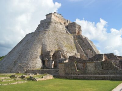 pyramid-568003_1280